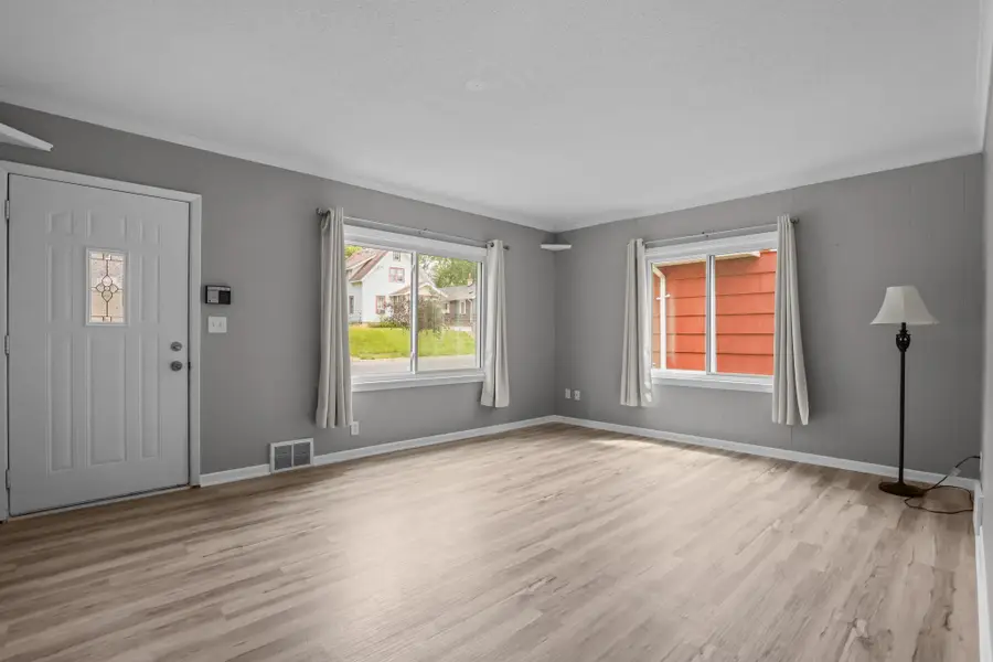 3836 Jackson Street Ne, Columbia Heights, MN 55421 - #3