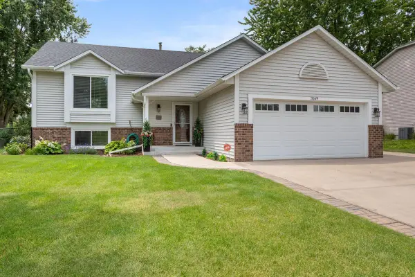 3169 Leyland Trail, Woodbury, MN 55125