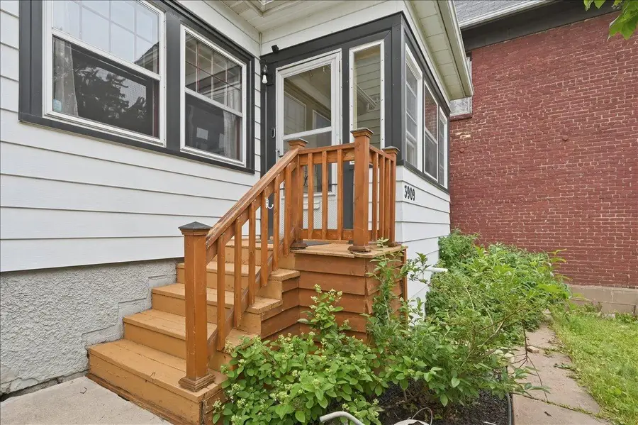 3909 W 5th Street, Duluth, MN 55807 - #2