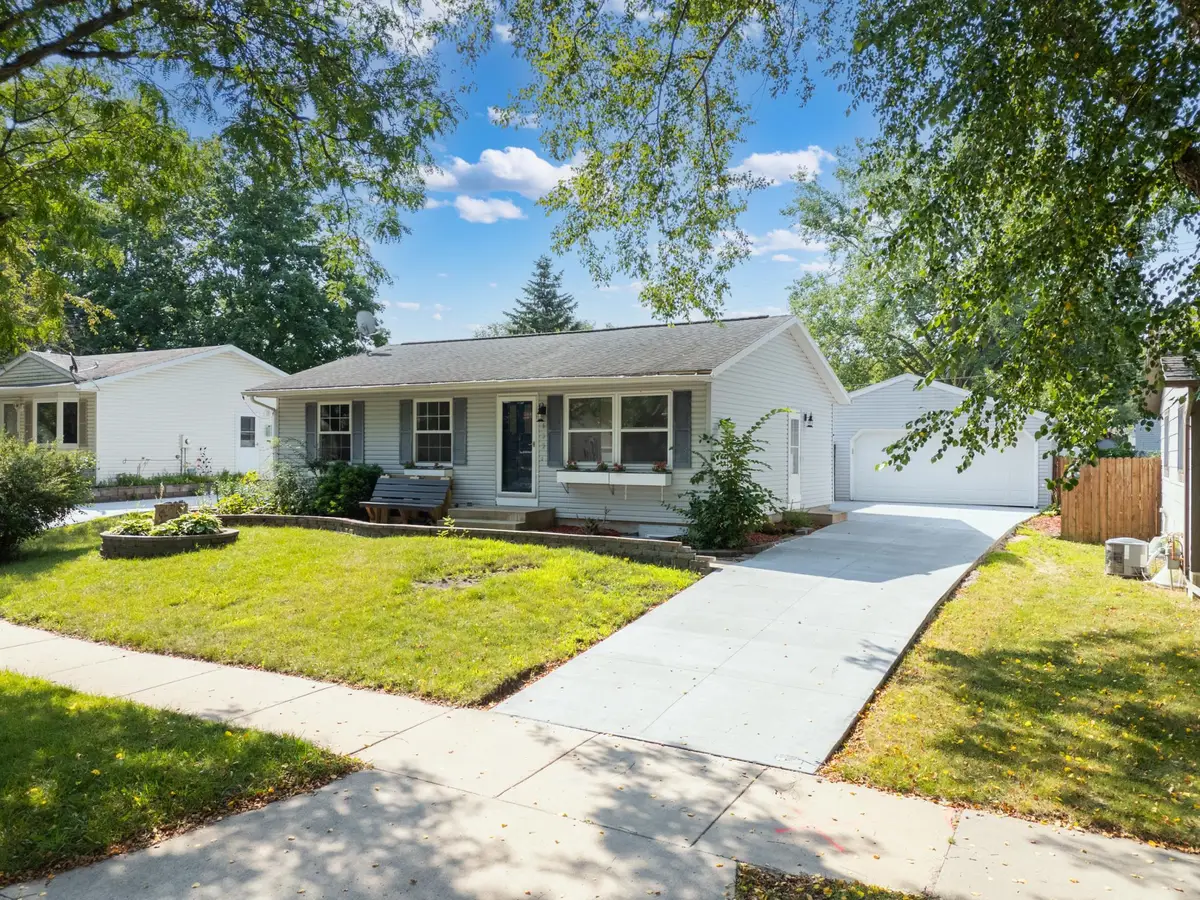 622 30th Street Ne, Rochester, MN 55906 - #1
