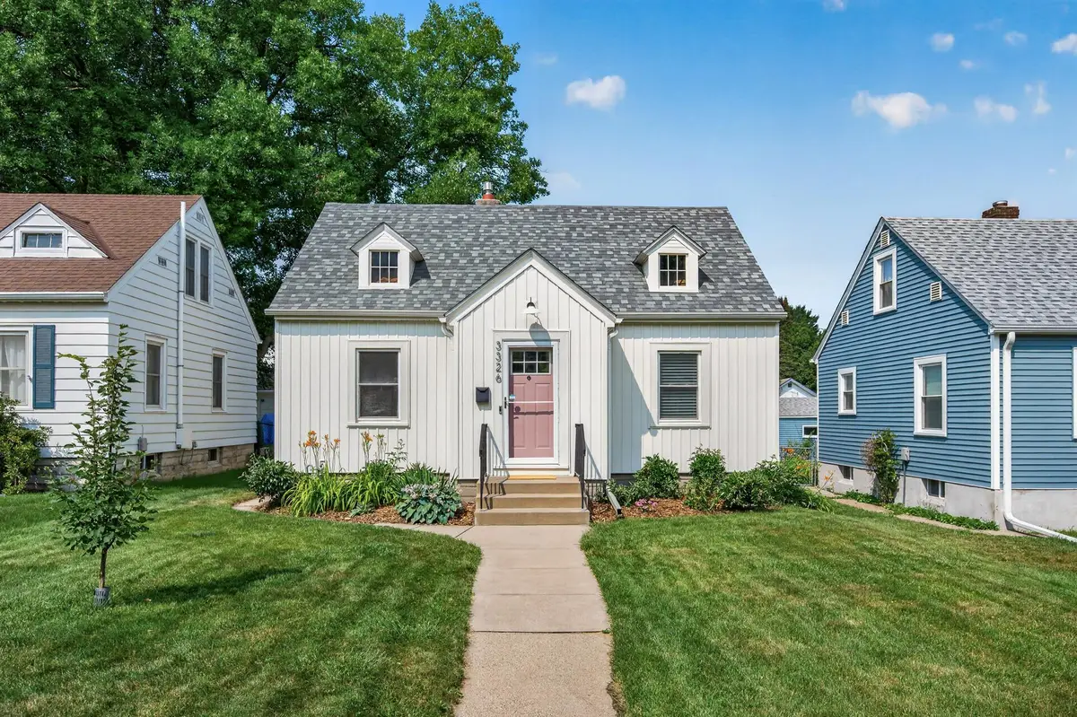 3326 Pierce Street Ne, Minneapolis, MN 55418 - #1