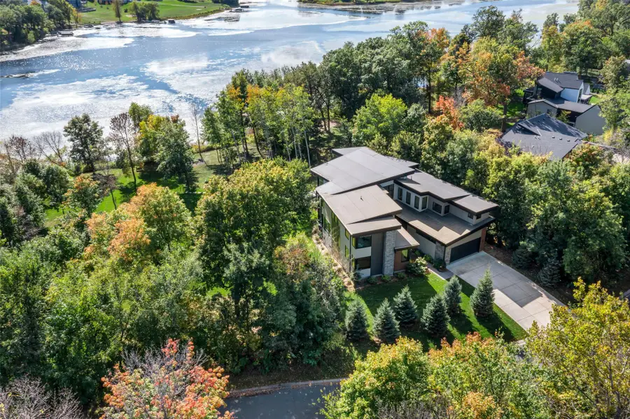 746 Peninsula Point Road, Shakopee, MN 55379 - #3
