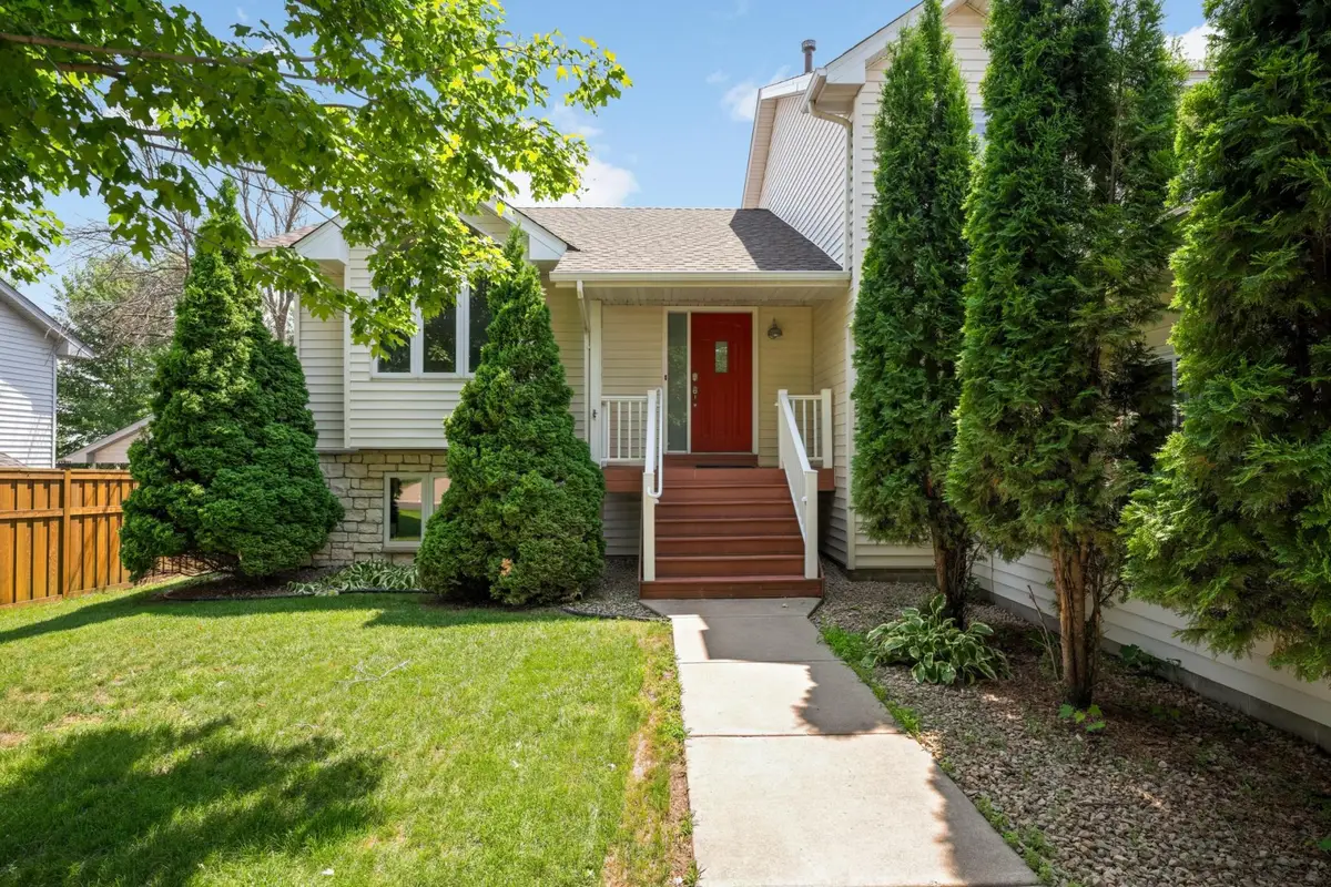 4152 Dakota Drive, Rosemount, MN 55068 - #1