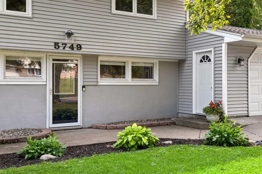 5749 W Glen Moor Road, Minnetonka, MN 55345 - #3