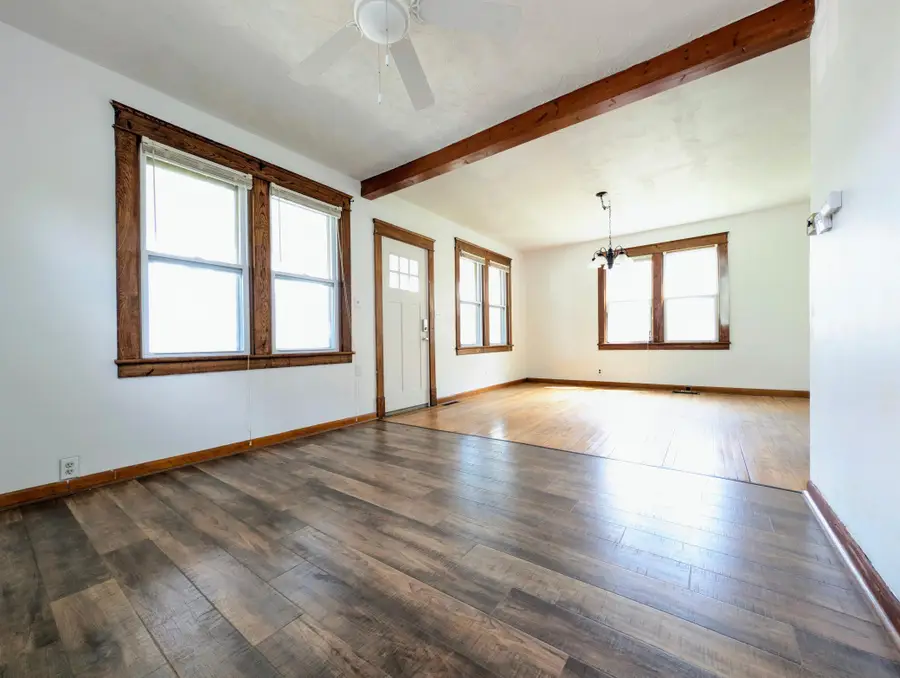 404 4th Street Sw, Montgomery, MN 56069 - #2