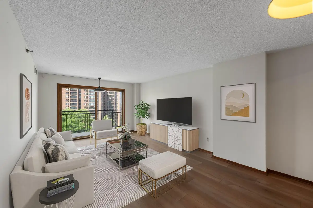 1225 Lasalle Avenue #1106, Minneapolis, MN 55403 - #1