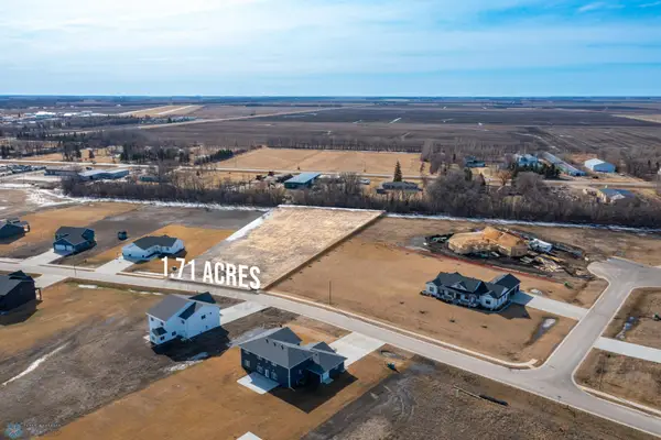 1481 Prairie Lane, Wahpeton, ND 58075