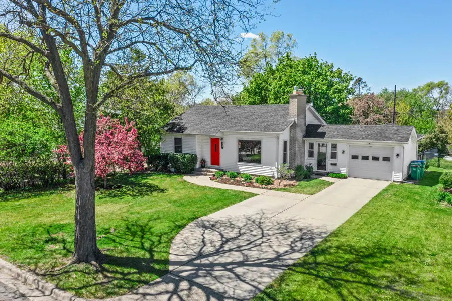 3722 Rhode Island Avenue S, Saint Louis Park, MN 55426 - #2