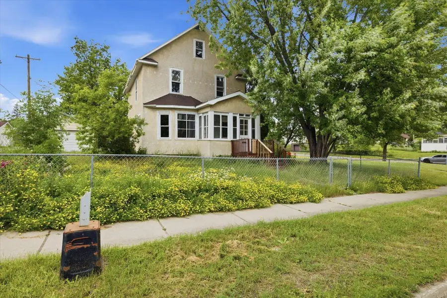 217 3rd Avenue Nw, Chisholm, MN 55719 - #2