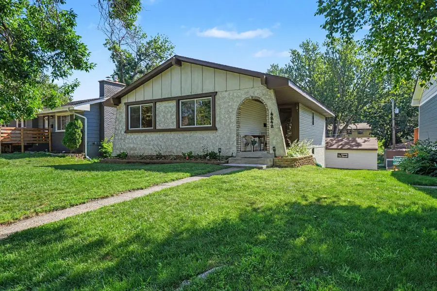 4242 Grimes Avenue N, Robbinsdale, MN 55422 - #2