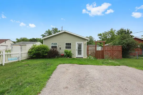 204 37th Avenue N, Saint Cloud, MN 56303