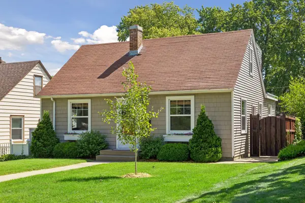 2733 Georgia Avenue S, Saint Louis Park, MN 55426