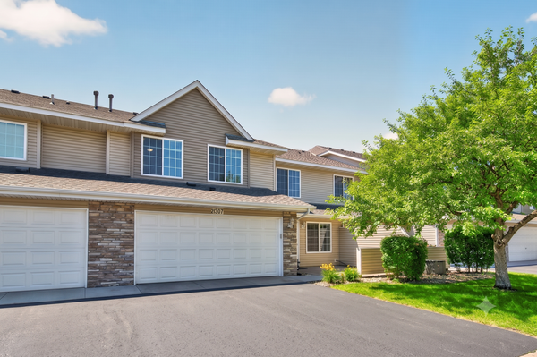 10707 Unity Lane N, Brooklyn Park, MN 55443