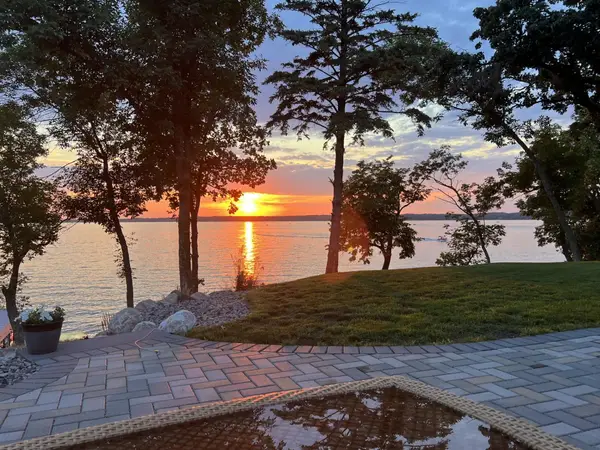 13540 Indian Beach Road, Spicer, MN 56288