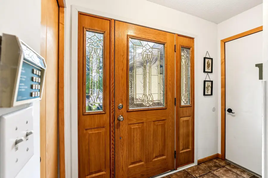 868 Winterberry Court, Woodbury, MN 55125 - #3