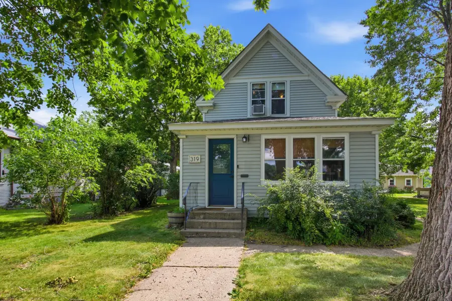 319 S Miller Avenue, Litchfield, MN 55355 - #3