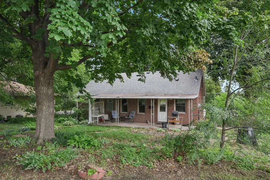 304 17th Avenue N, South Saint Paul, MN 55075 - #2