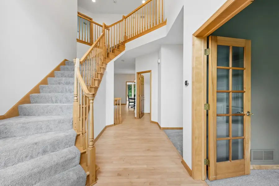 9257 Shetland Road, Eden Prairie, MN 55347 - #2