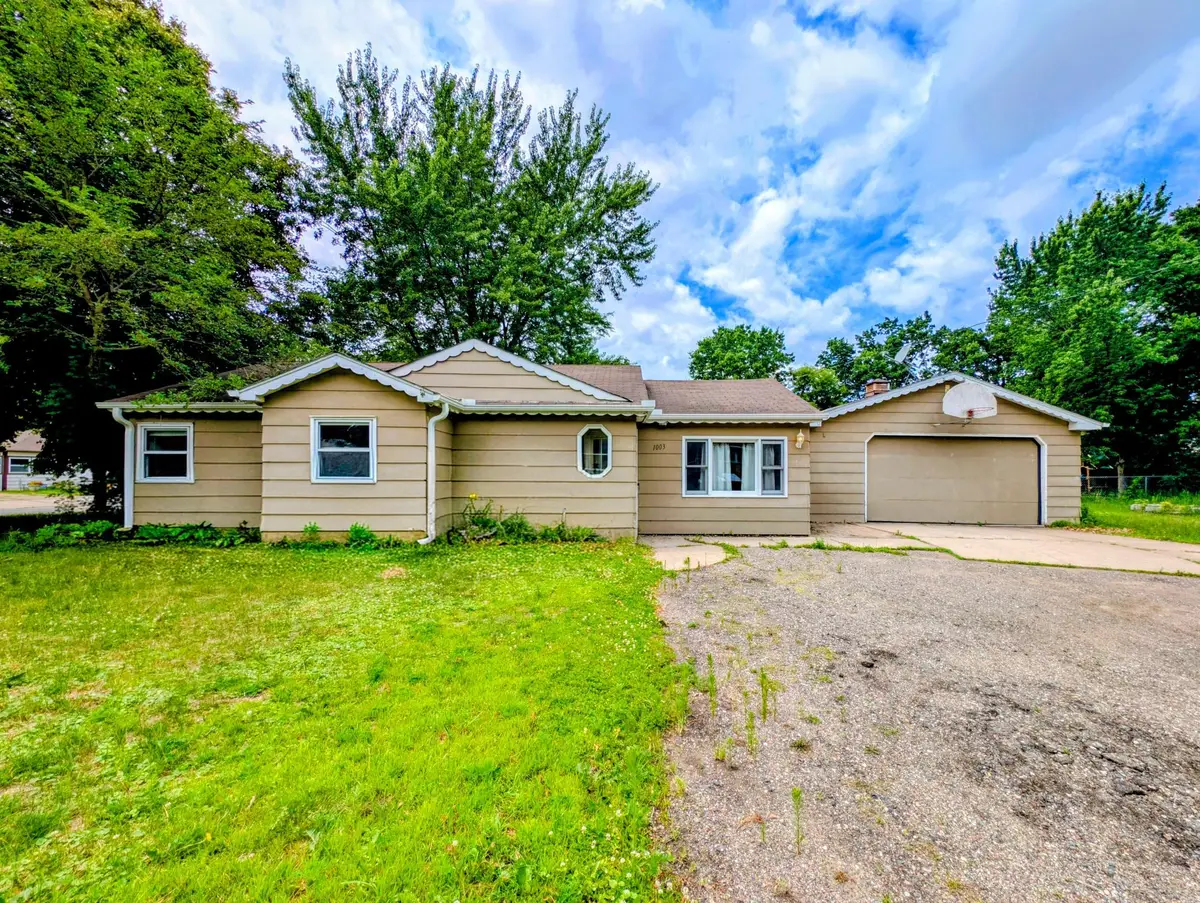 1003 9th Avenue, Anoka, MN 55303 - #1
