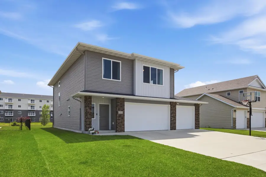 1207 Southwood Drive, Dilworth, MN 56529 - #2