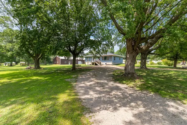 38110 190th Street, Green Isle, MN 55338