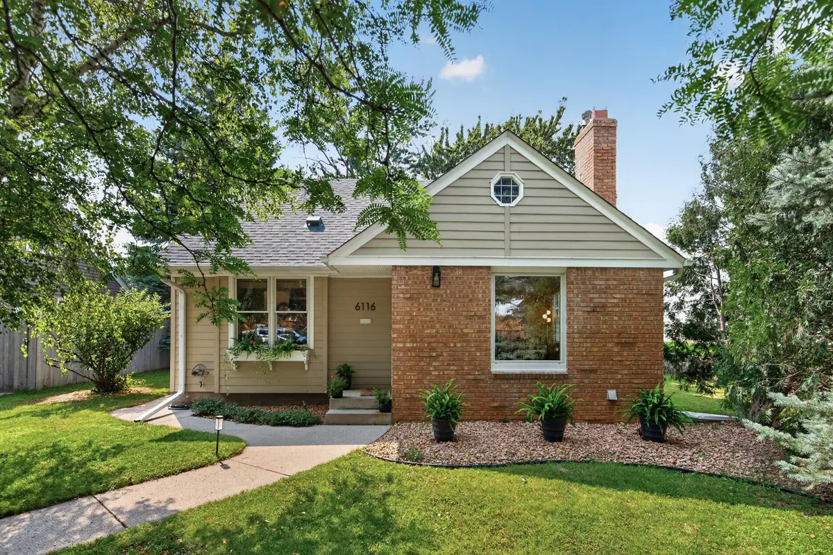 6116 Queen Avenue S, Minneapolis, MN 55410 - #1