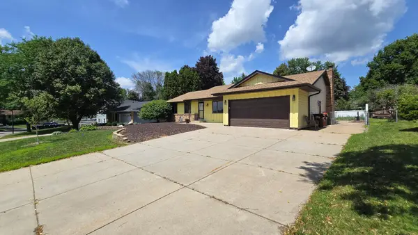 8362 81st Street Lane S, Cottage Grove, MN 55016
