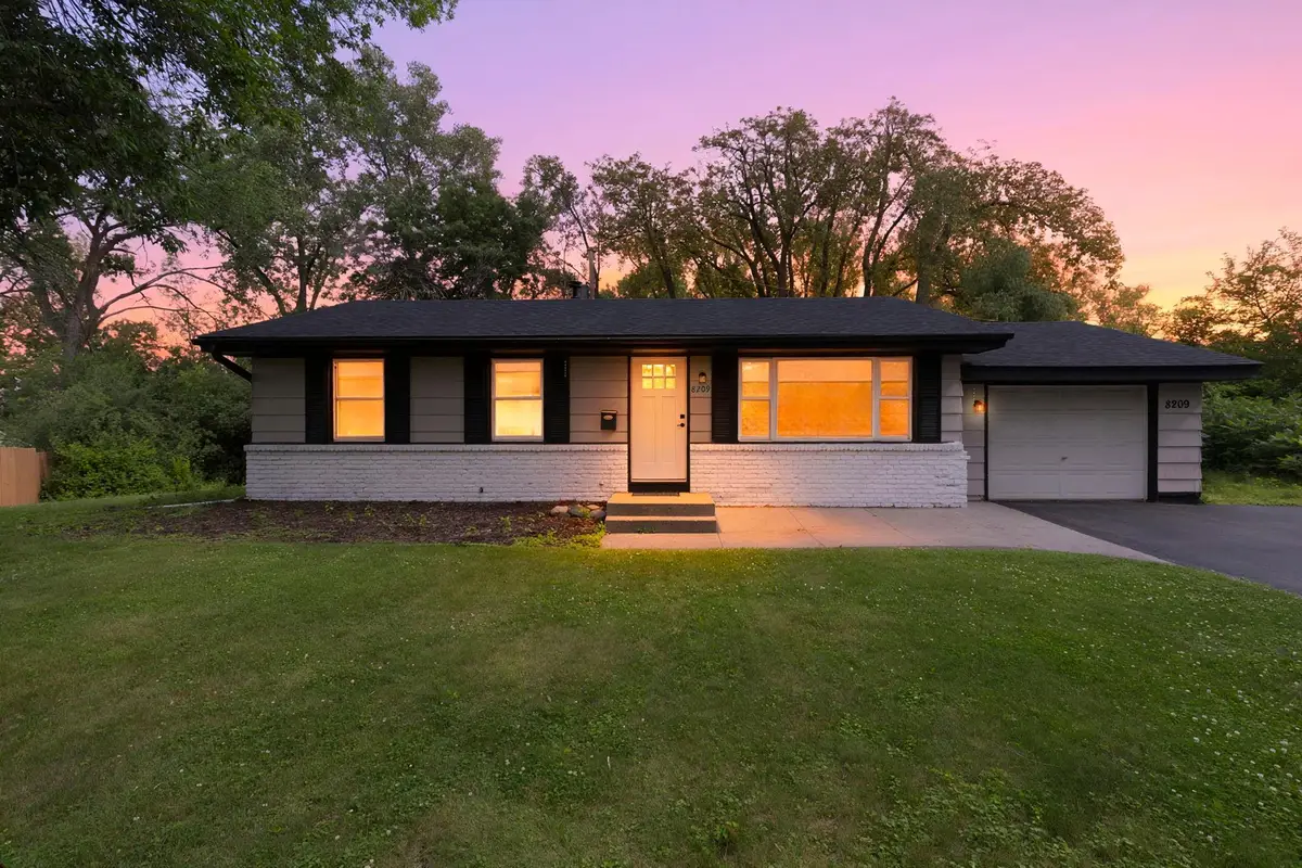 8209 Johnson Circle, Bloomington, MN 55437 - #1