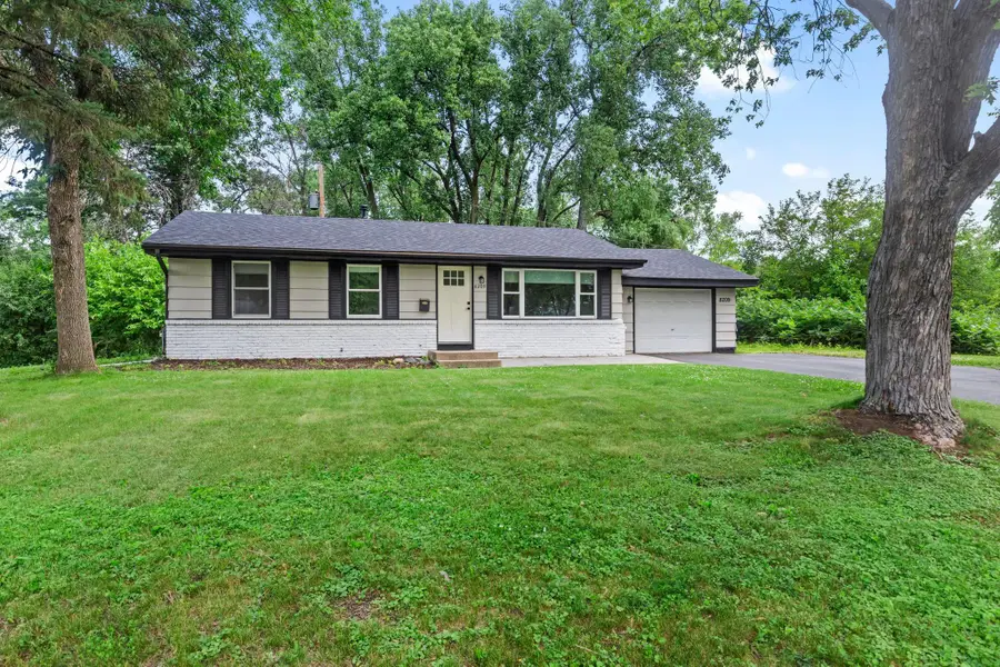 8209 Johnson Circle, Bloomington, MN 55437 - #2