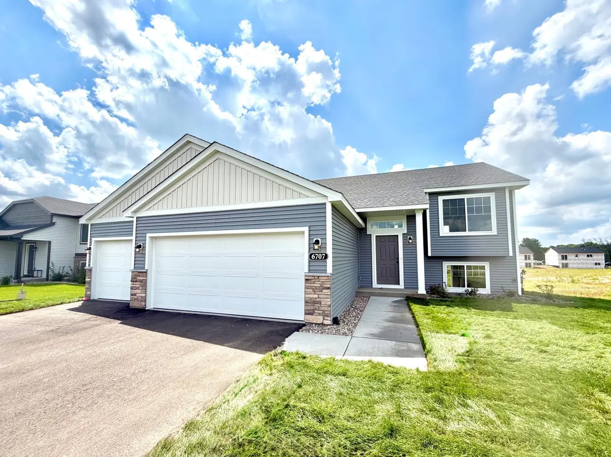 6707 376th Street, North Branch, MN 55056 - #1
