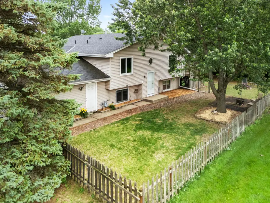 1630 108th Lane Nw, Coon Rapids, MN 55433 - #2