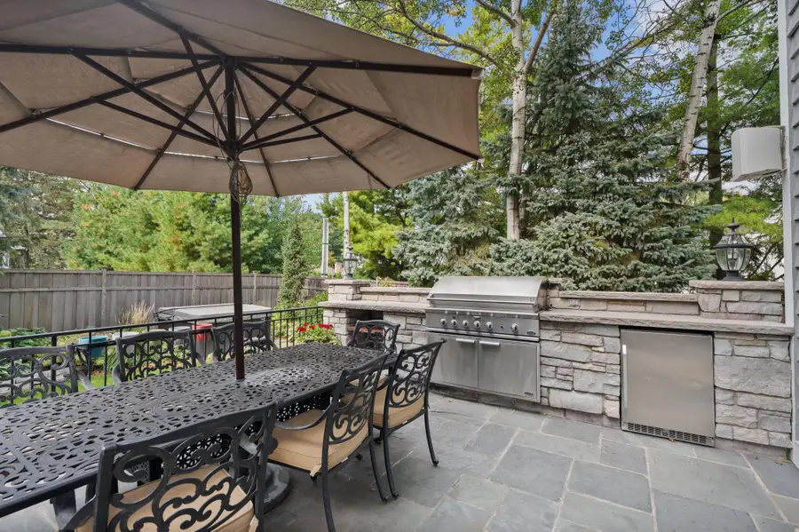 7000 Weston Circle, Edina, MN 55439 - #3