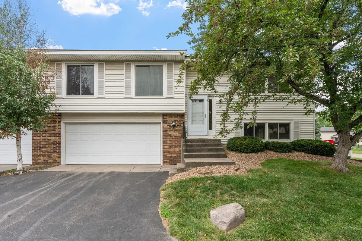 1415 W 140th Street, Burnsville, MN 55337 - #1