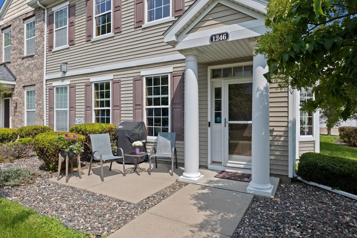 1246 Chateau Avenue #409, Maplewood, MN 55109 - #1