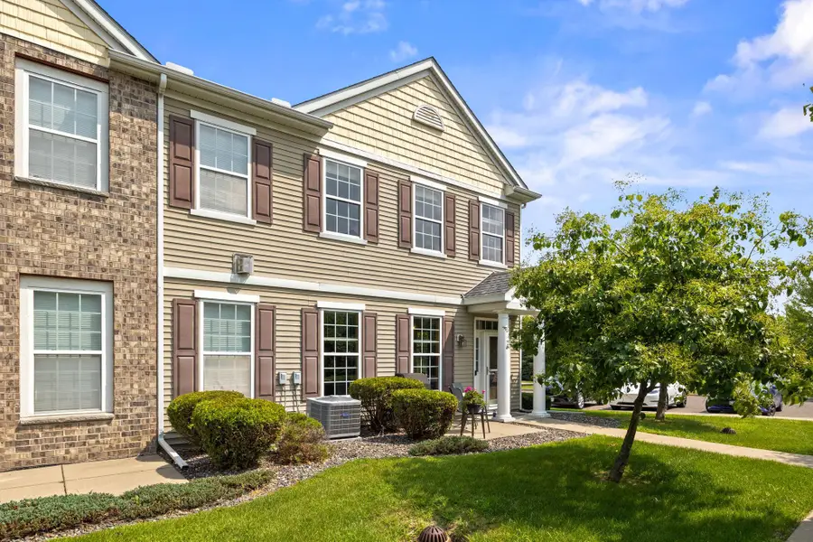 1246 Chateau Avenue #409, Maplewood, MN 55109 - #3
