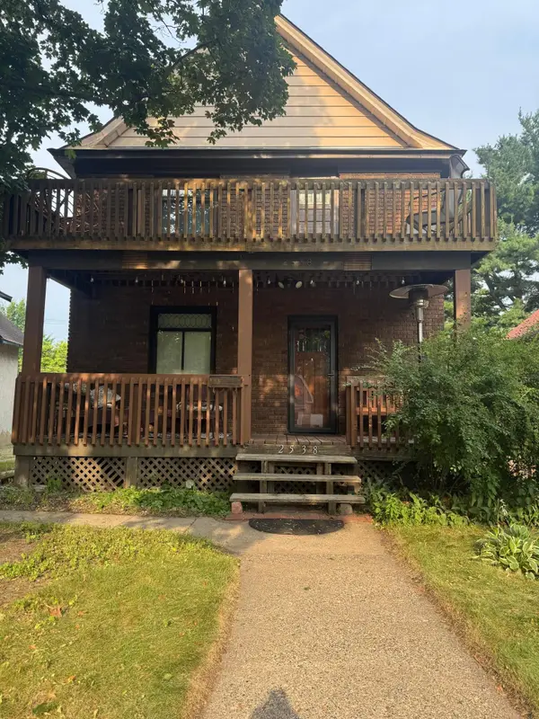 2538 Jefferson Street Ne, Minneapolis, MN 55418