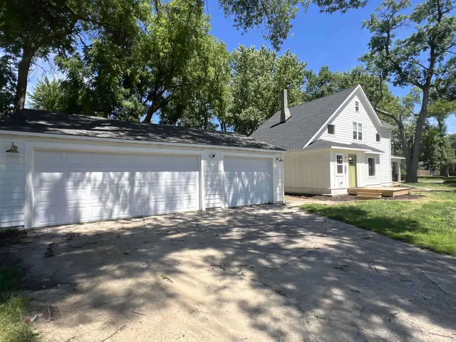 512 3rd Street S, Atwater, MN 56209 - #3
