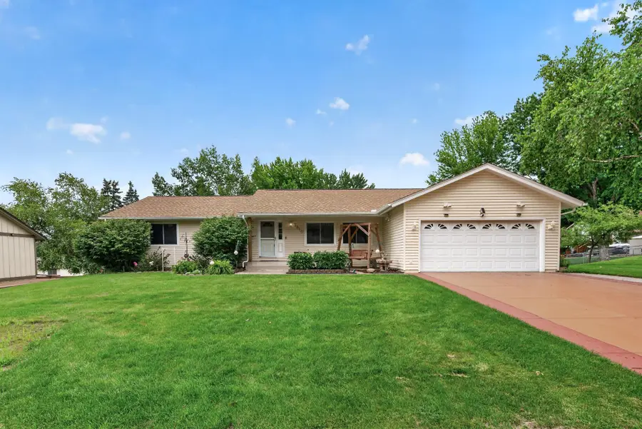 7910 W Park Hills Drive, Bloomington, MN 55438 - #3
