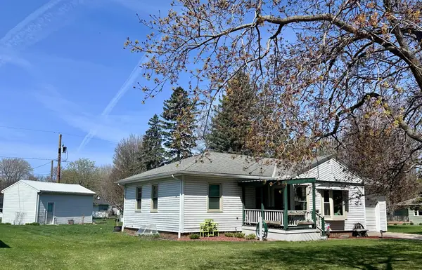 2934 Oak Avenue, Slayton, MN 56172