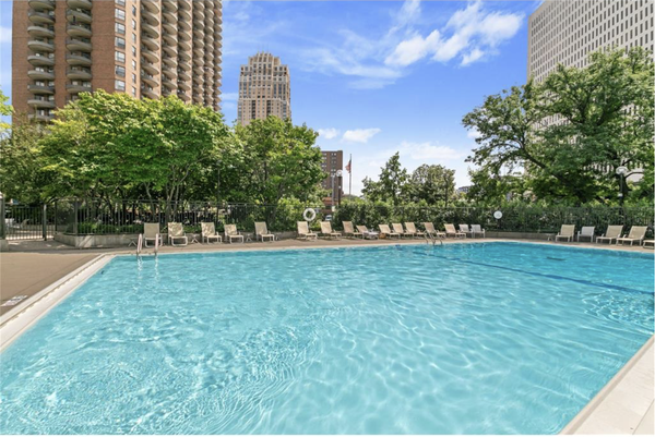 19 S 1st Street #B802, Minneapolis, MN 55401