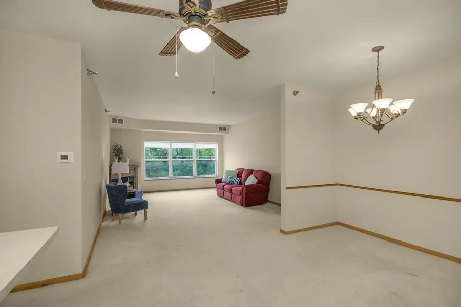1341 Lake Drive W #B113, Chanhassen, MN 55317 - #3