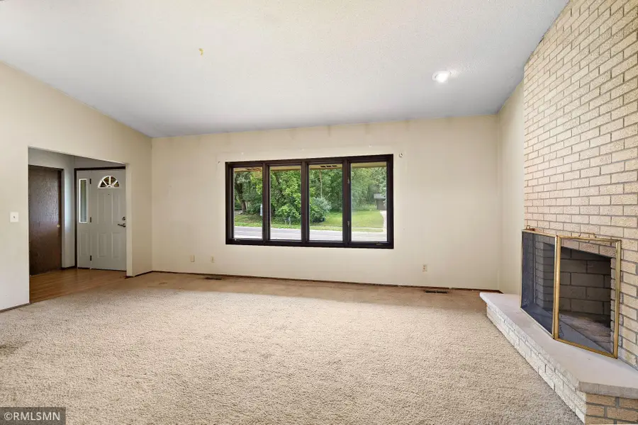 12629 Parkwood Drive, Burnsville, MN 55337 - #2