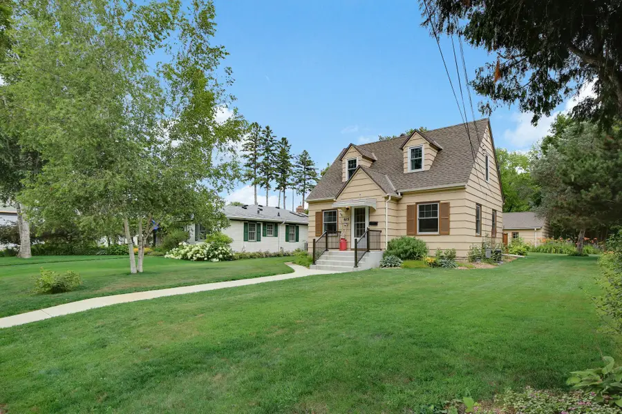 615 4th Street N, Stillwater, MN 55082 - #3