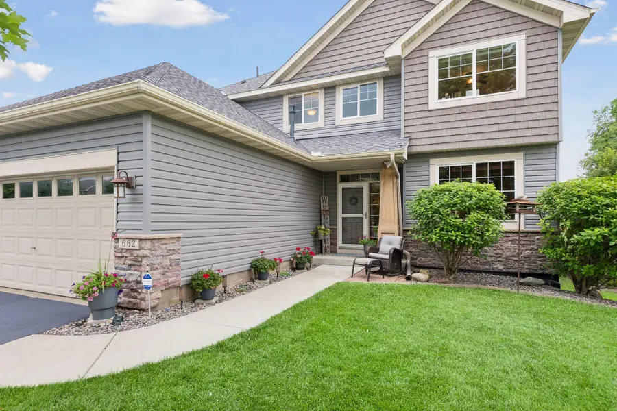 662 Jutland Avenue, Shakopee, MN 55379 - #2
