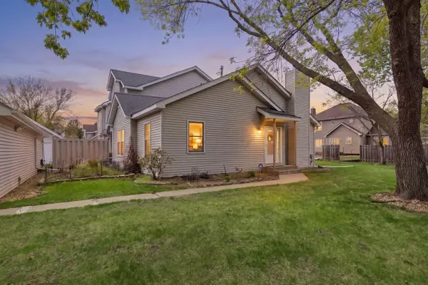 10270 Arrowwood Drive, Eden Prairie, MN 55347
