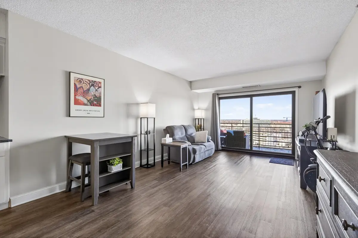 26 10th Street W #2004, Saint Paul, MN 55102 - #1