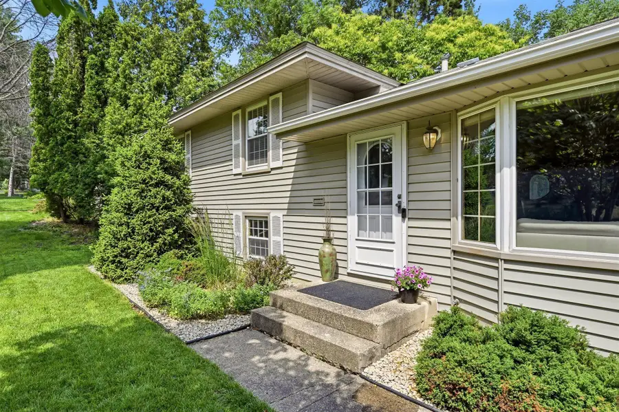 10925 Russell Avenue S, Bloomington, MN 55431 - #3