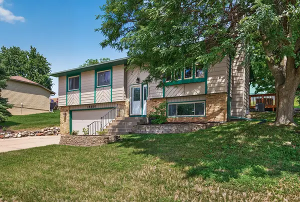 15350 Dunbar Avenue, Apple Valley, MN 55124