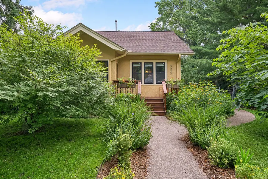 3527 40th Avenue S, Minneapolis, MN 55406 - #2