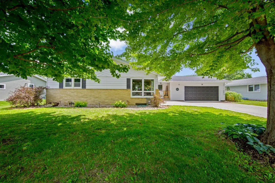 1007 Truman Avenue, Owatonna, MN 55060 - #3